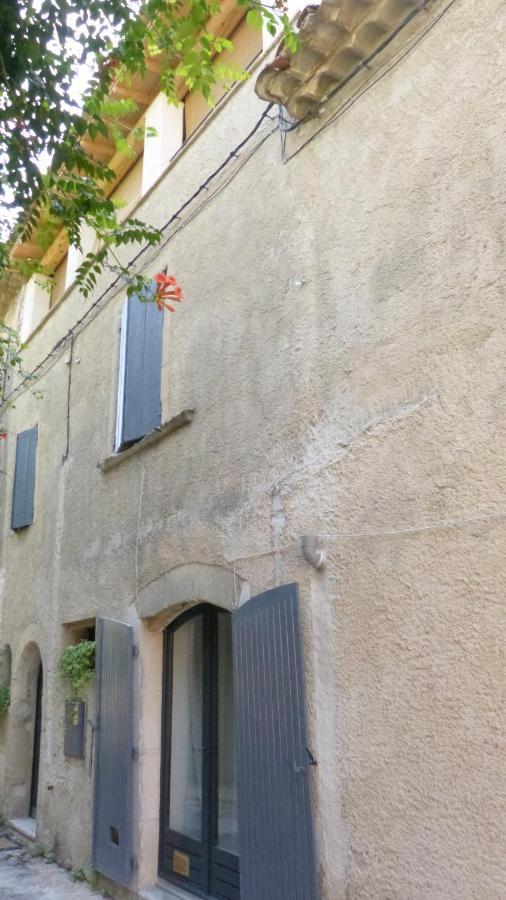 Le Tilleul Villevieille Luaran gambar